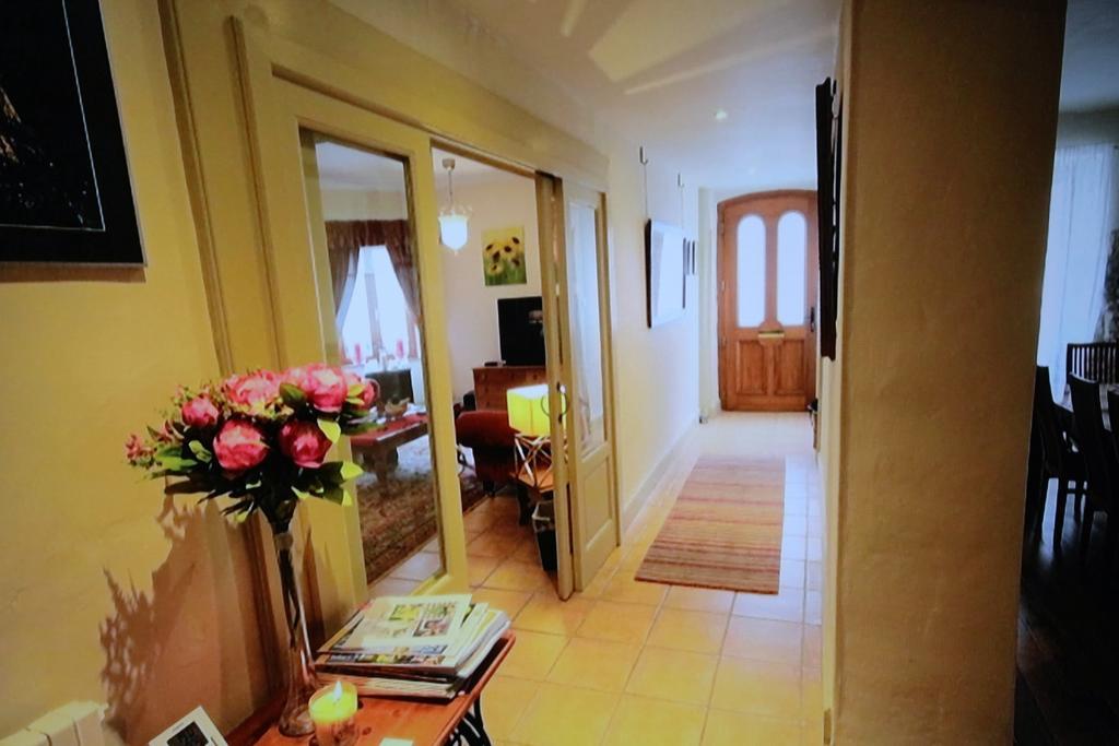 Maison D'Angle 埃梅 外观 照片
